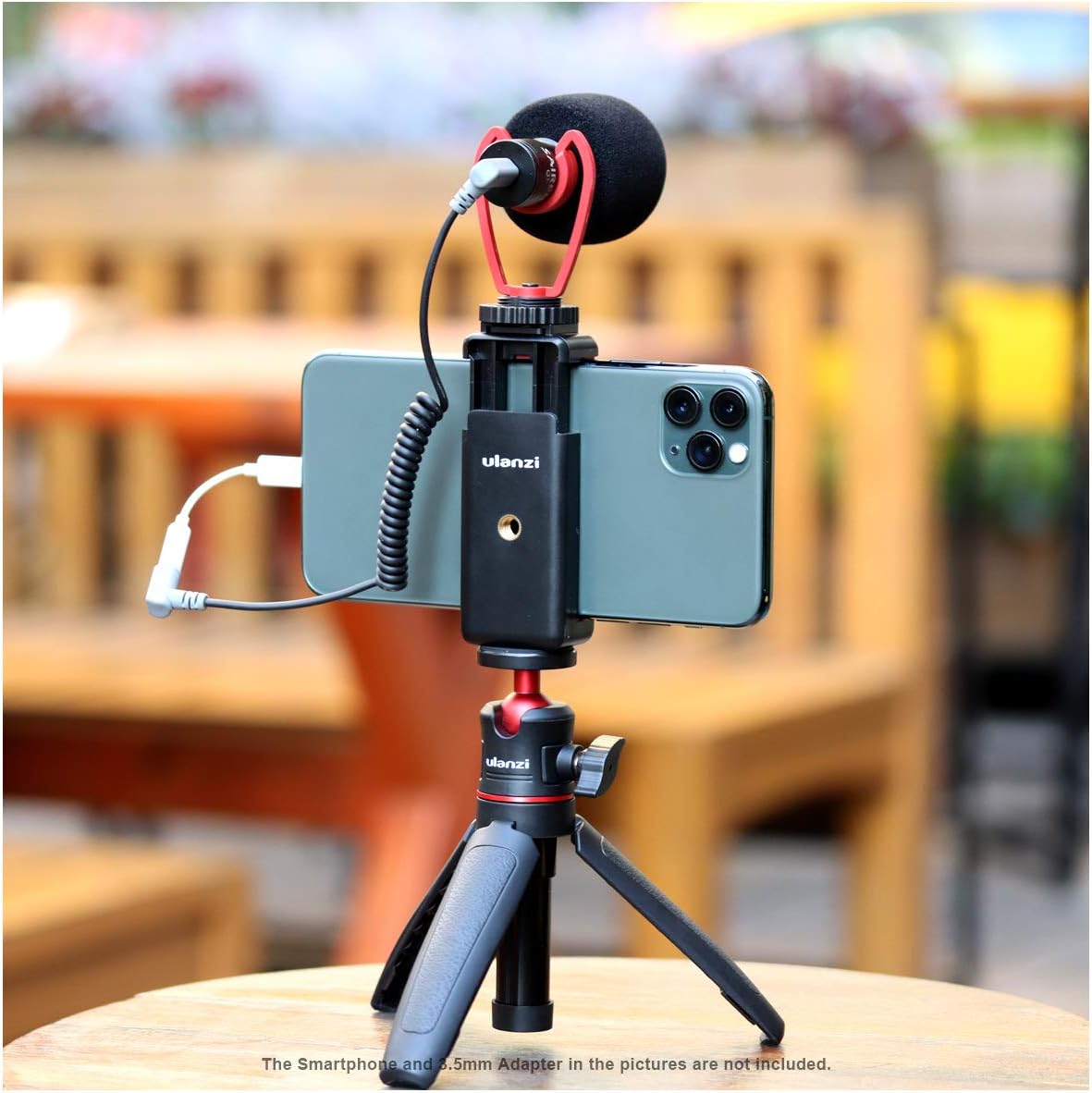 Transform Your Vlogging Experience with the ST-07 Phone Tripod Mount - Compatible with iPhone 11/Pro/Pro Max and More!